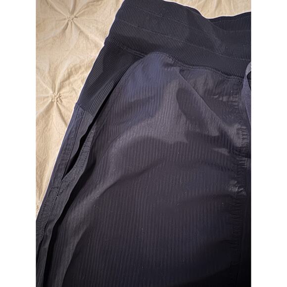 Lululemon Navy Stretch High Rise Jogger Pants Drawstring Pockets Size 10 - Picture 2 of 8
